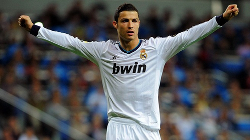 记者：国安厨师将退休，俱乐部将为其举办特殊的“退役”仪式（记者：国安厨师将告别岗位，俱乐部准备一场独特的“退役”仪式）