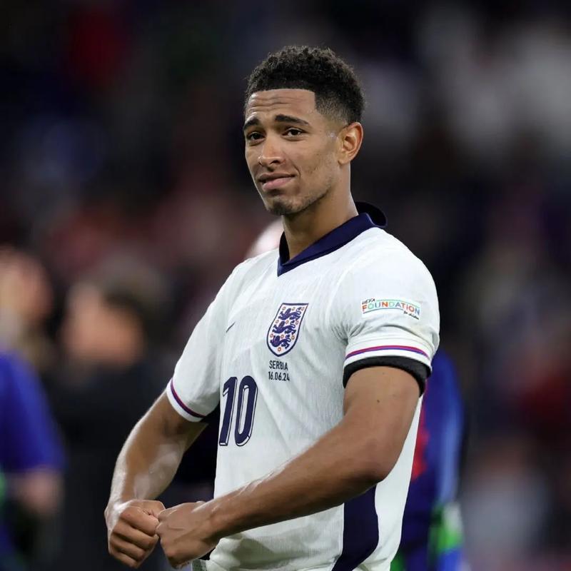 古利特：意甲仅国米有机会赢欧冠；尤文过去很强但如今很挣扎（古利特：意甲仅国米有望冲击欧冠冠军，尤文昔日强势今陷挣扎）