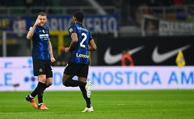 阿斯报预测巴萨vs毕包首发：霍安加西亚回归，亚马尔领衔三锋（《阿斯》预测巴萨对阵毕尔巴鄂首发：霍安-加西亚复出，亚马尔领衔锋线三人组）