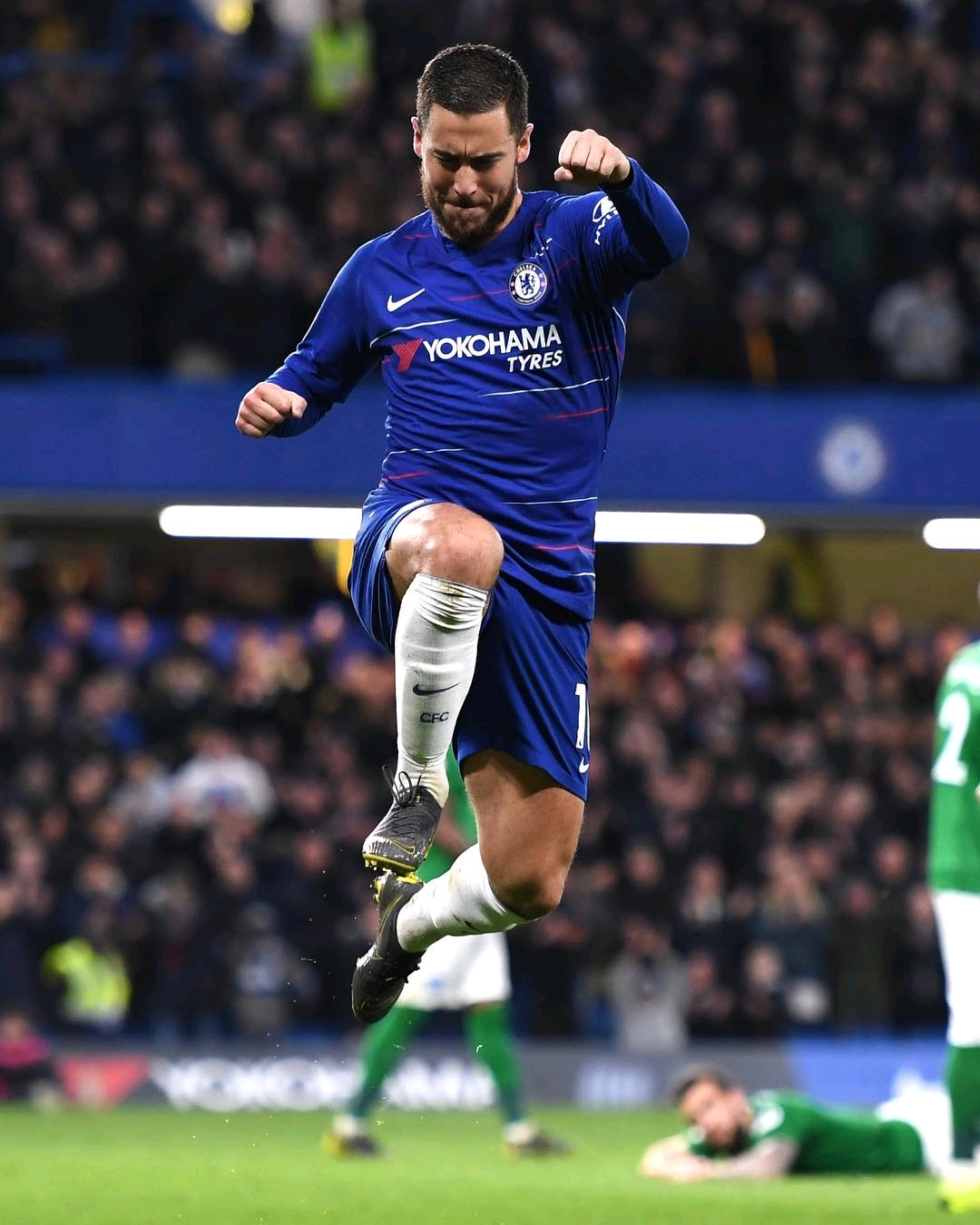 CBA俱乐部杯-张宁21+7徐昕8分，陈国豪首秀山西险胜广州（CBA俱乐部杯：张宁21分7板领衔，陈国豪完成首秀，山西险胜广州，徐昕贡献8分）